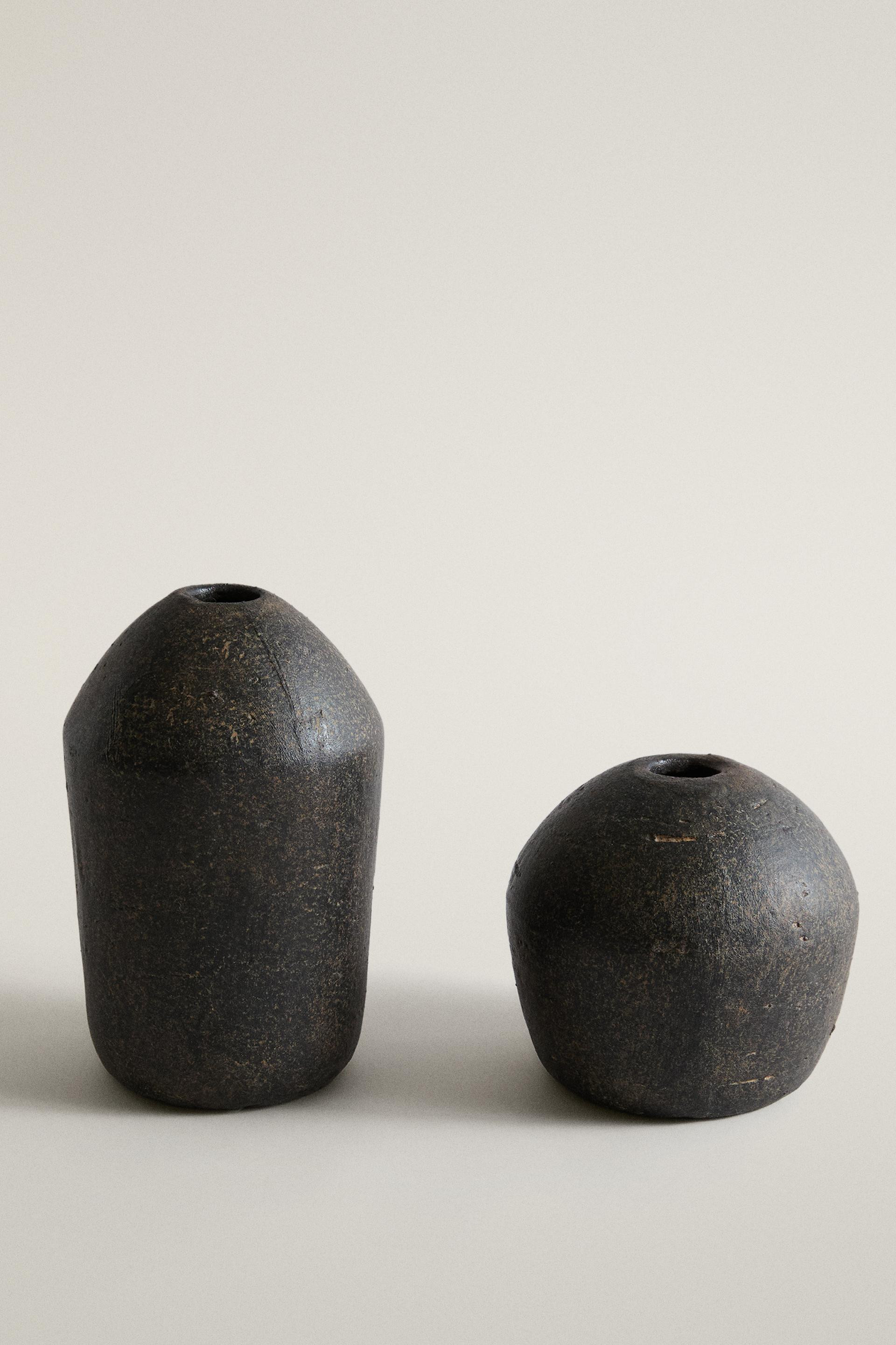 DECORATIVE OVAL CERAMIC VASE | Zara US