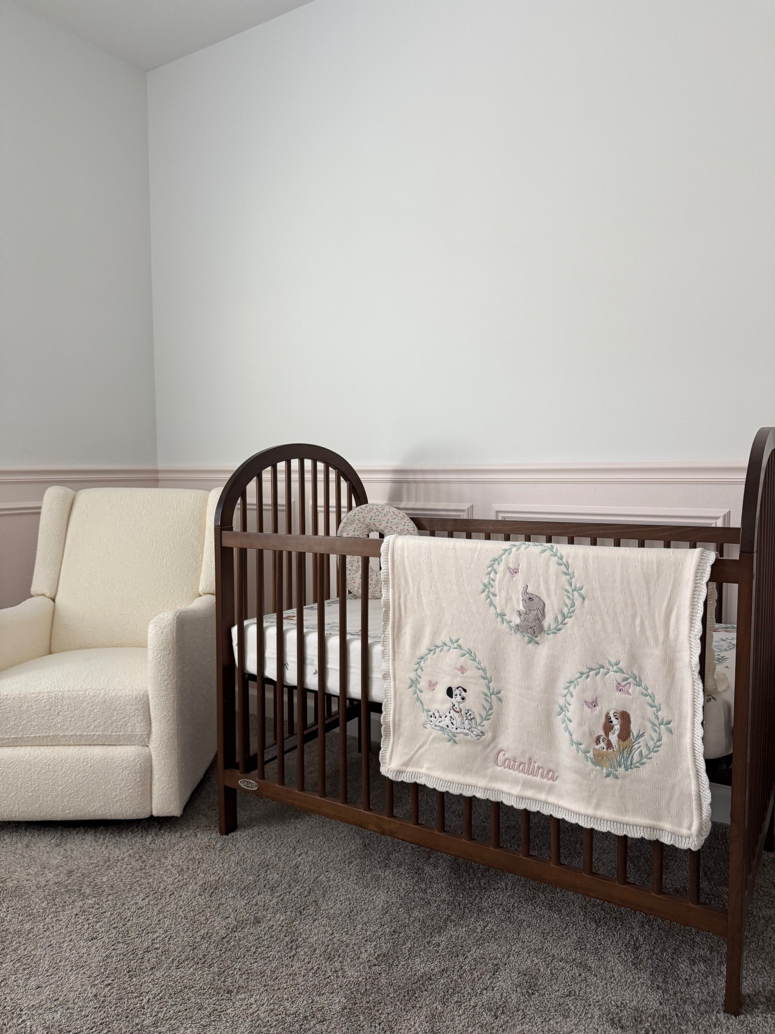 Babygirl’s Nursery 👶🏻🍼🎀🧸 

I have linked everything I can 🥹 the exact chair was from Target but it’s no longer on their website. 