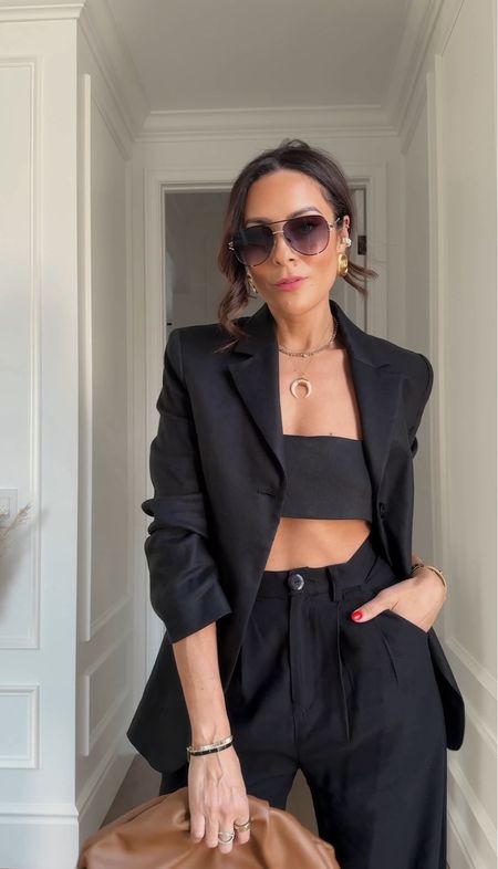 My blazer is included in the Mango sale, use CODE: WEEKEND to get 30% off EVERYTHING with a purchase of $230+ This is a great sale to stock up on summer staples! Just updated my summer sunnies and I have a code for you! CODE: LUCY2FOR1 
Blazer XS
Top XS
Trousers XS
Shoes tts 

#LTKSeasonal #LTKStyleTip