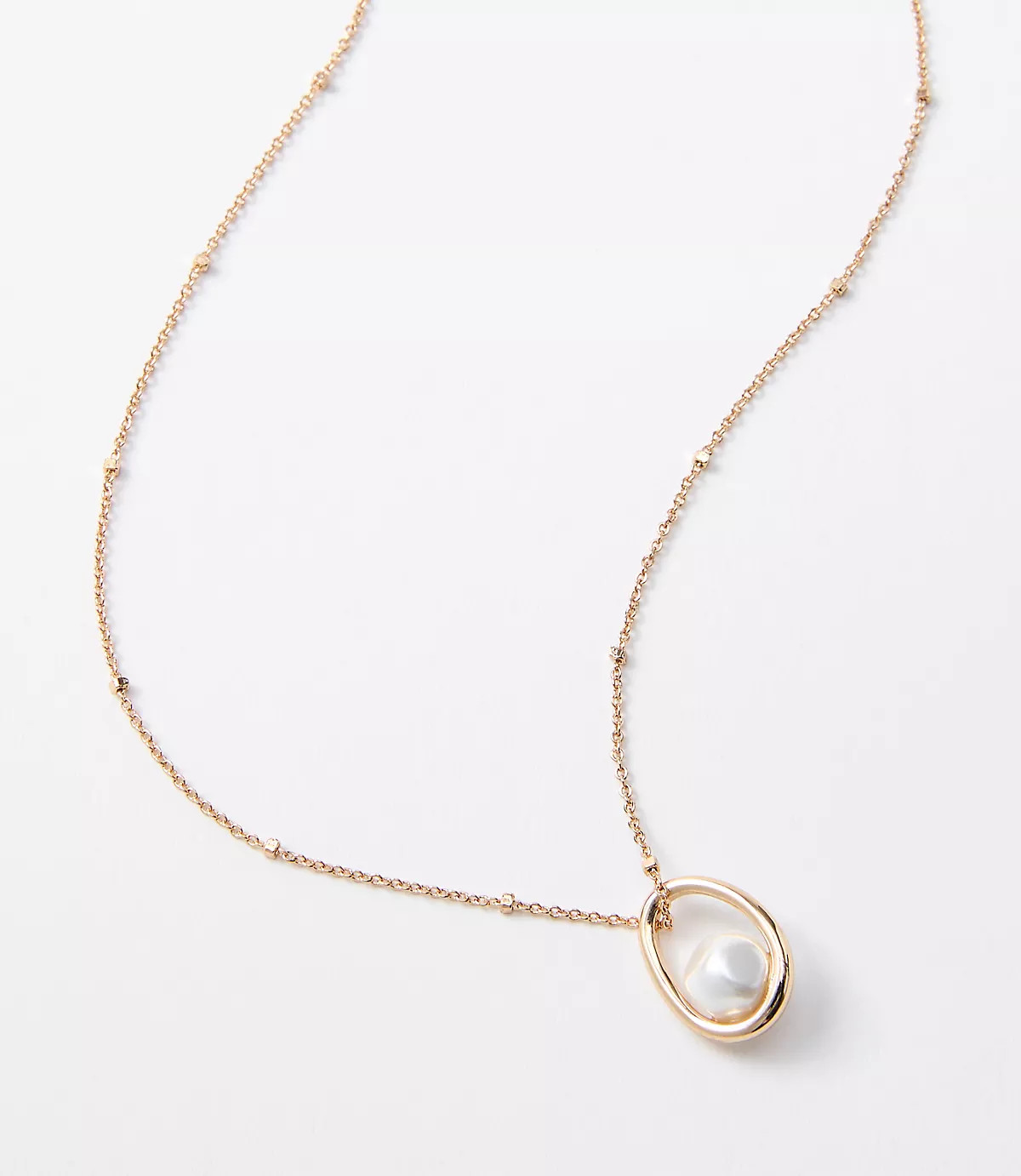 Pearlized Necklace | LOFT