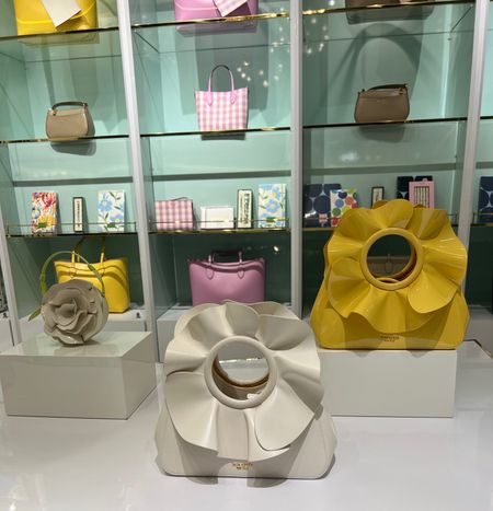 Handbags from Kate Spade that would make the best Mother’s day gift! 

#LTKitbag #LTKSeasonal #LTKGiftGuide