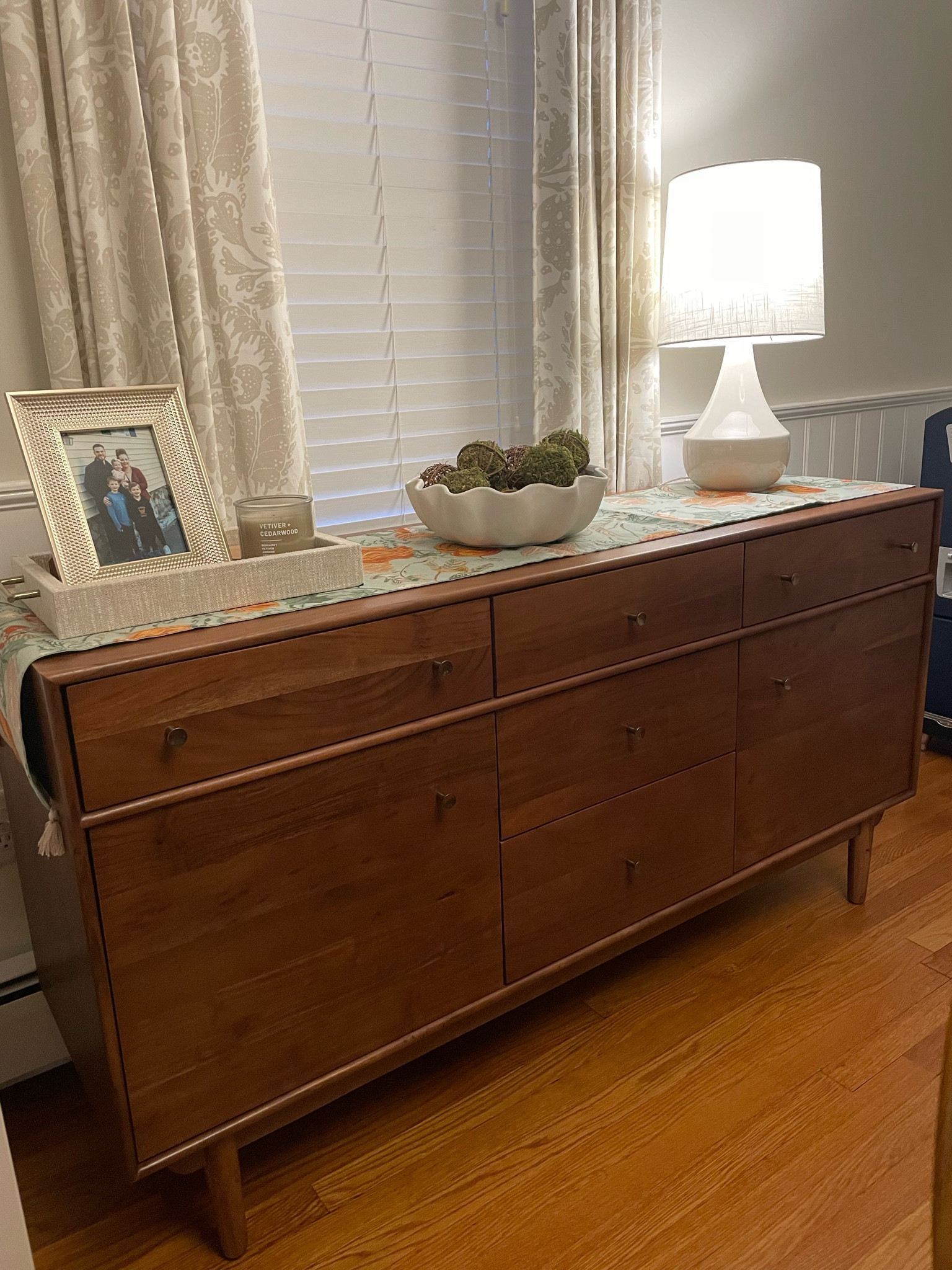 Neutral early Fall family dining room on a budget 

#LTKSeasonal #LTKhome #LTKunder100
