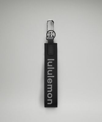 Never Lost Keychain | lululemon UK