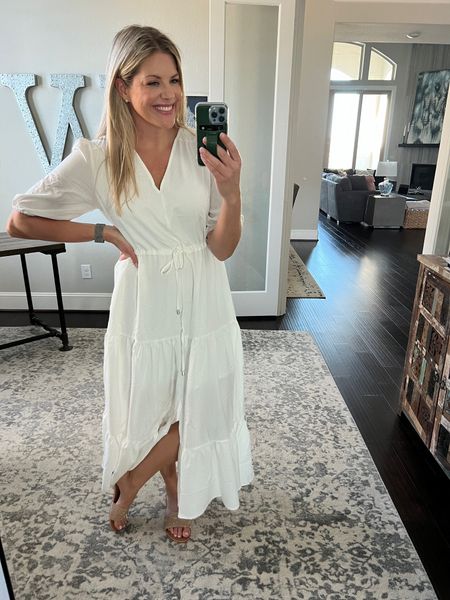 Vacation Outfit


Resort wear  outfit for her  dresses  white dress white outfit  fashion inspo  vacation  vacation outfit  vacation dress

#LTKSeasonal #LTKstyletip #LTKover40