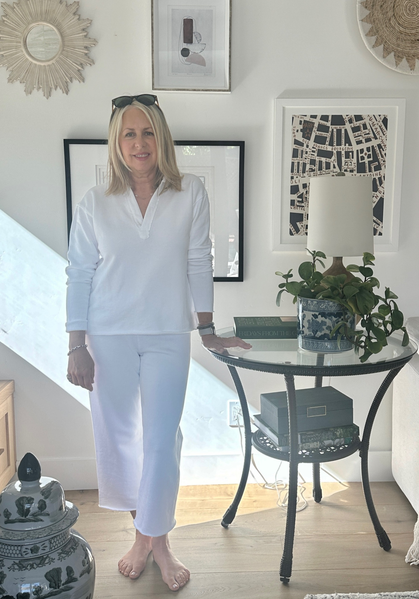 The Carmel Travel Set from Frank & Eileen is super flattering and comfortable! The cute cut and the material give a chic twist to this jogger set. I think the white is so good for summer and I’ll wear it on the plane to a Hawaii and on a road trip up the California coast later this summer. The navy is also a great color…. I obsessed with these sets!
#FrankandEileenPartner #WearLoveRepeat 
#californiastyle #summertravel