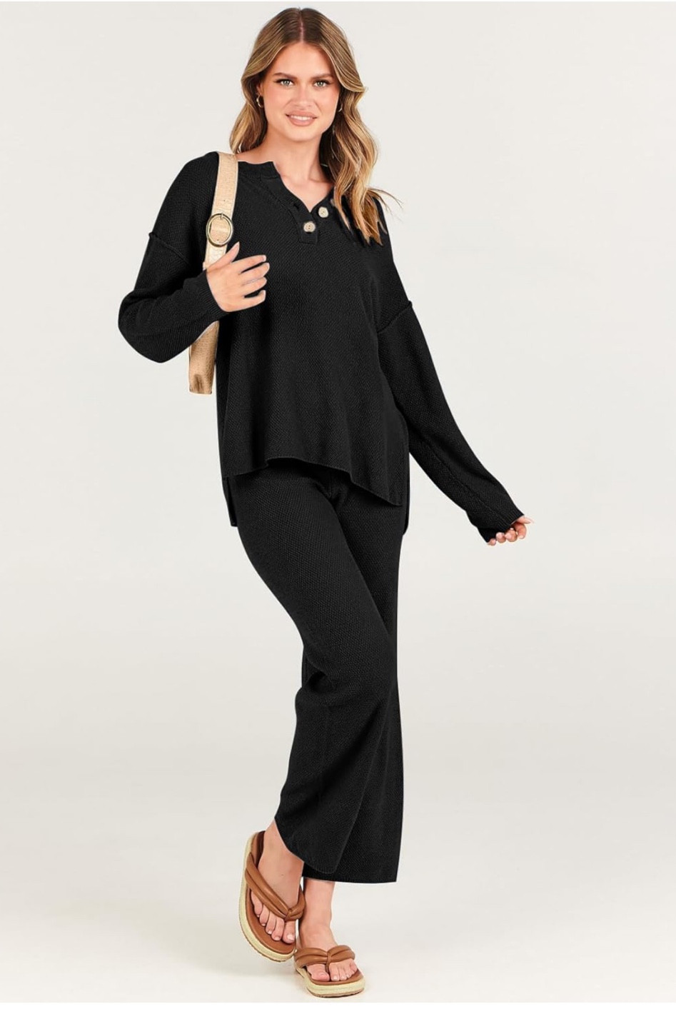 The coziest set! You will thank me for sharing this one!!! #amazon #mistydowdy 

#LTKfindsunder50 #LTKfindsunder100 #LTKstyletip