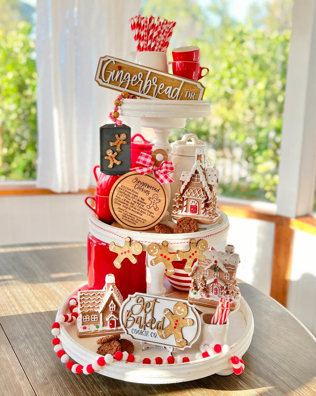 Gingerbread tiered tray set - engraved cutting board, gingerbread men banner, cookie sheet orname... | Etsy (US)