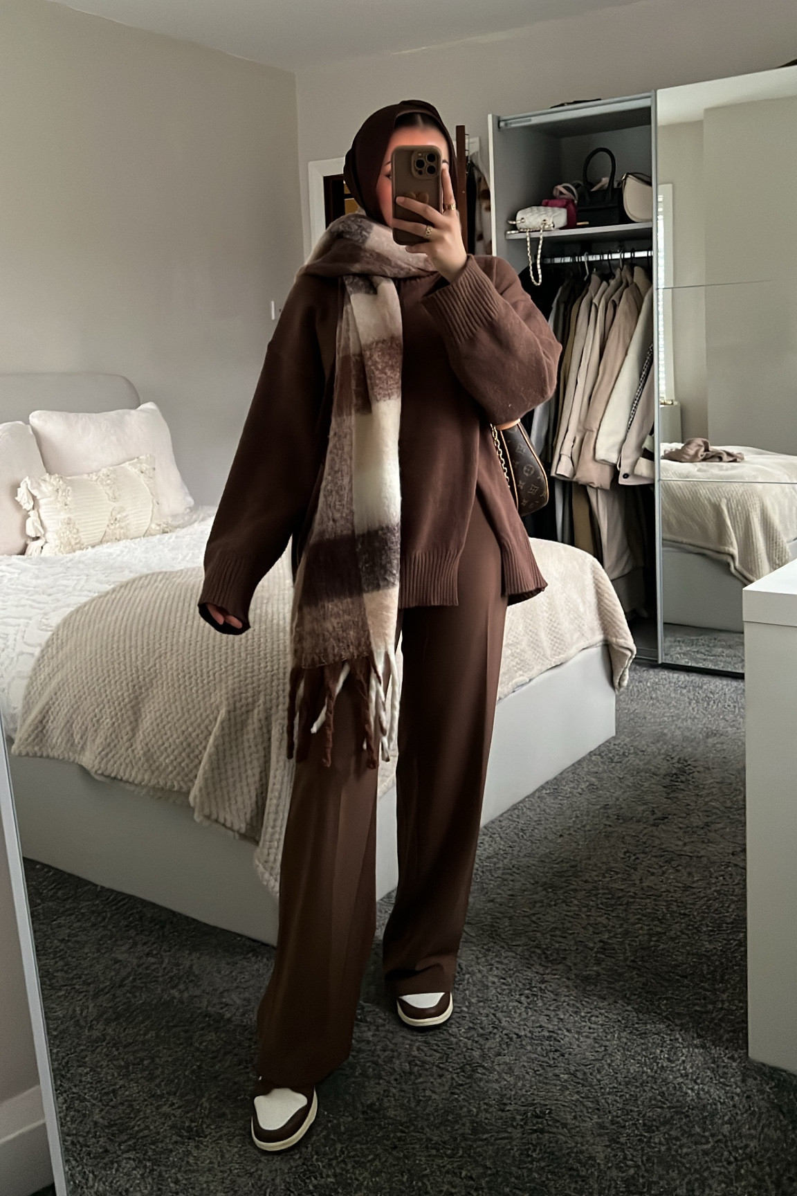 Brown outift, winter fit, scarf fit 

#LTKworkwear #LTKeurope #LTKstyletip