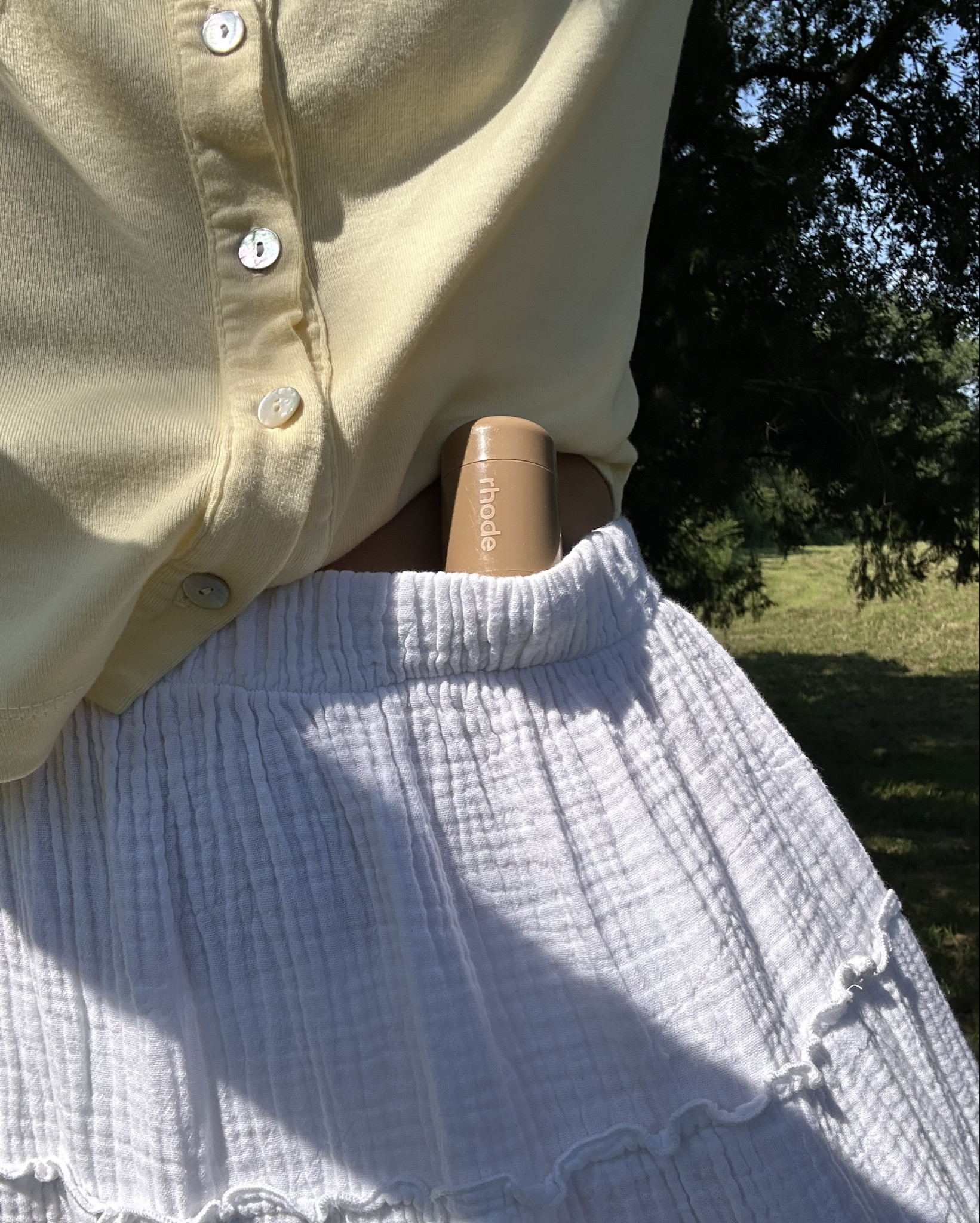 Rhodes pocket blush is my staple for summer blush! these are made with such clean ingredients that keep my skin so happy plus they come in such dreamy colors!❣️💌

#LTKBeauty #LTKSeasonal #LTKU