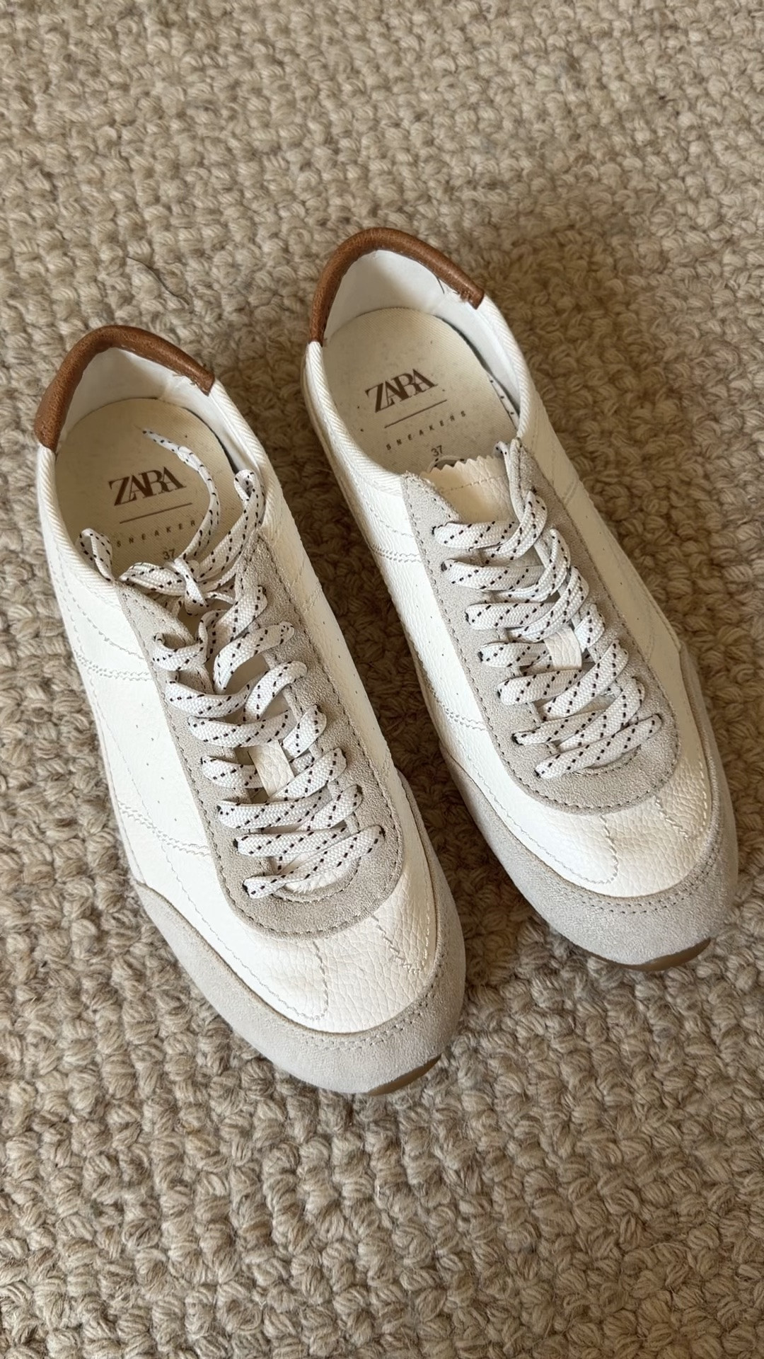 Zara sneakers that are perfect for fall 👟🤎 These are SO comfortable thanks to the padded insole, and I love how easy they are to style with jeans, trousers, skirts and casual fall outfits.

➡️ True to size
➡️ Padded insole
➡️ Super comfortable
➡️ Perfect everyday fall sneakers

Zara sneakers | Zara shoes | Zara fall shoes | comfortable sneakers | women’s sneakers | fall sneakers | casual fall outfit | everyday sneakers | Zara new arrivals | fall fashion

#ZaraFinds #ZaraShoes #FallSneakers #LTKShoeCrush

#LTKSeasonal #LTKOver40 #LTKgrwm