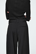 THE FLUID BARREL-LEG TROUSERS | COS (EU)