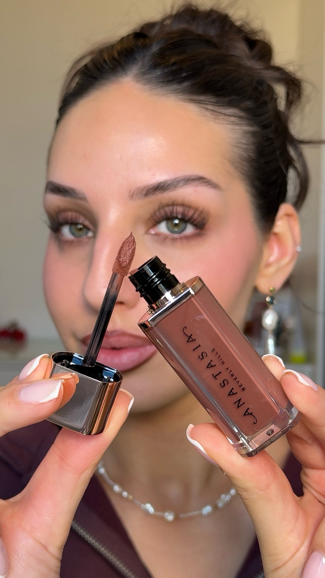 Matte brown lip combo 🤎 

@shiseido lip liner “12 espresso” 
@anastasiabeverlyhills lip velvet “cool brown” 

Please do not use/repost my content without my permission.

#makeup #lipoftheday #lipproduct #mattelip #lipstick #lipliners #shiseido #anastasiabeverlyhills #lipvelvet #lipcombo