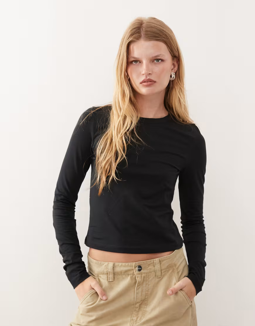 COLLUSION long sleeve fitted t-shirt in black | ASOS (Global)