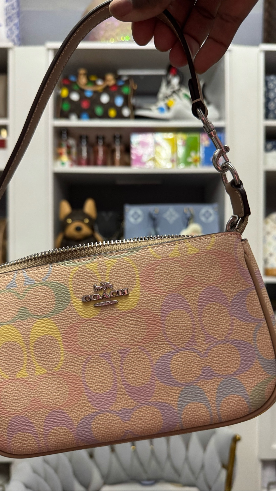 My new summer bag 😍



#LTKSaleAlert #LTKValentine #LTKOver40