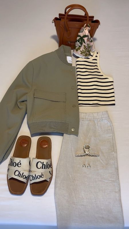 Styling a khaki bomber jacket for Spring🌻
Tags: short cropped jacket, striped crop top, linen trousers H&M, Chloe sandals, Celine bag, silk scarf panuelo, hair claw. Fashion primavera inspo outfit ideas casual city break brunch chic everyday look sandalias Stradivarius 

#LTKshoecrush #LTKitbag #LTKstyletip