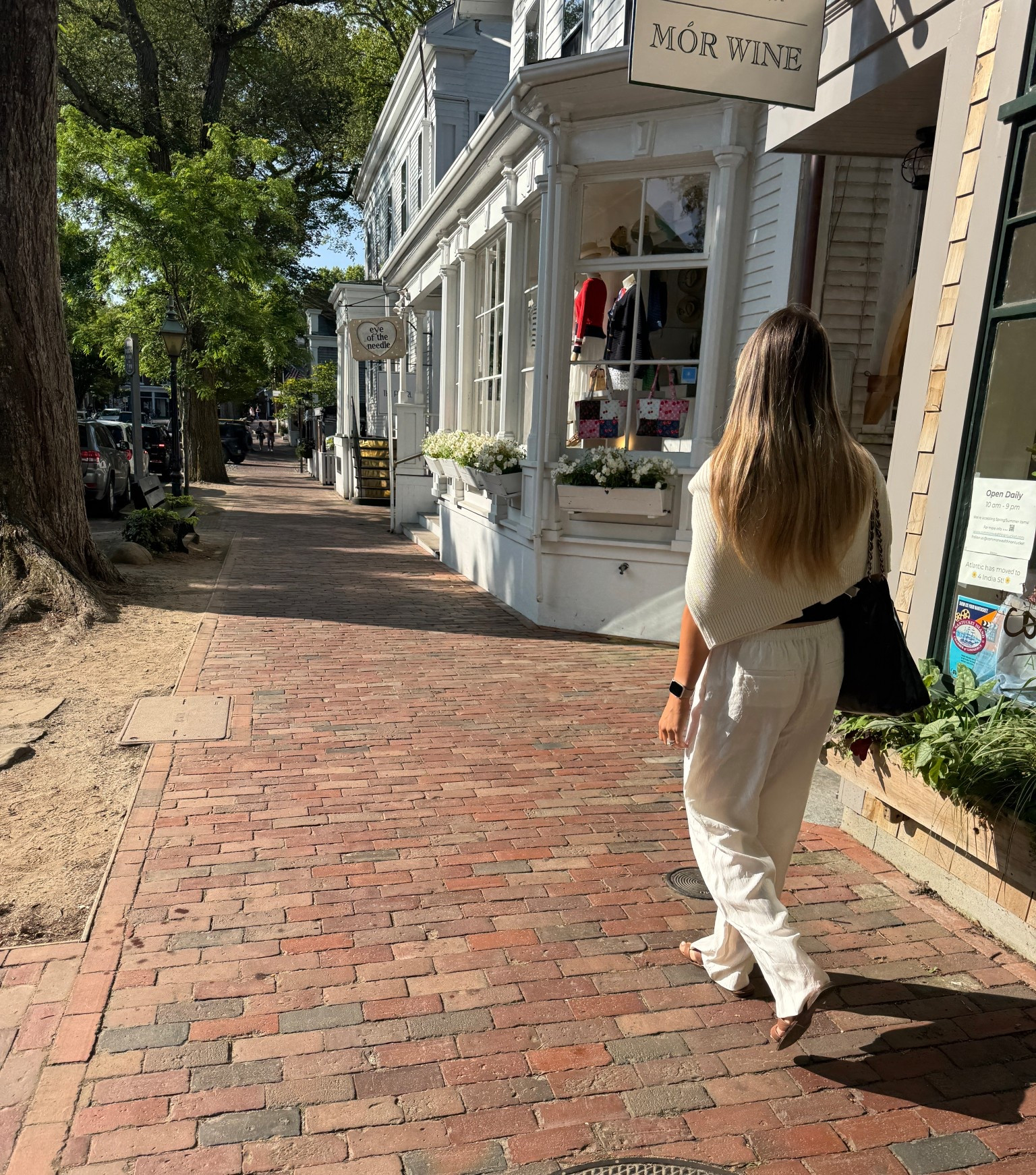 East coast summer #nantucket #whiteoutfit #sweater 



#LTKStyleTip #LTKTravel #LTKFindsUnder50