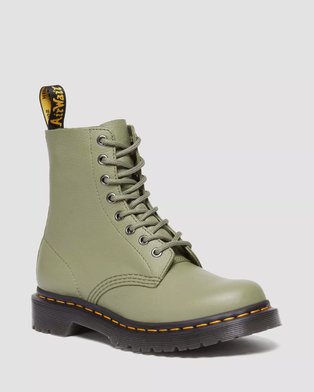 1460 Women's Virginia Leather Boots | Dr. Martens