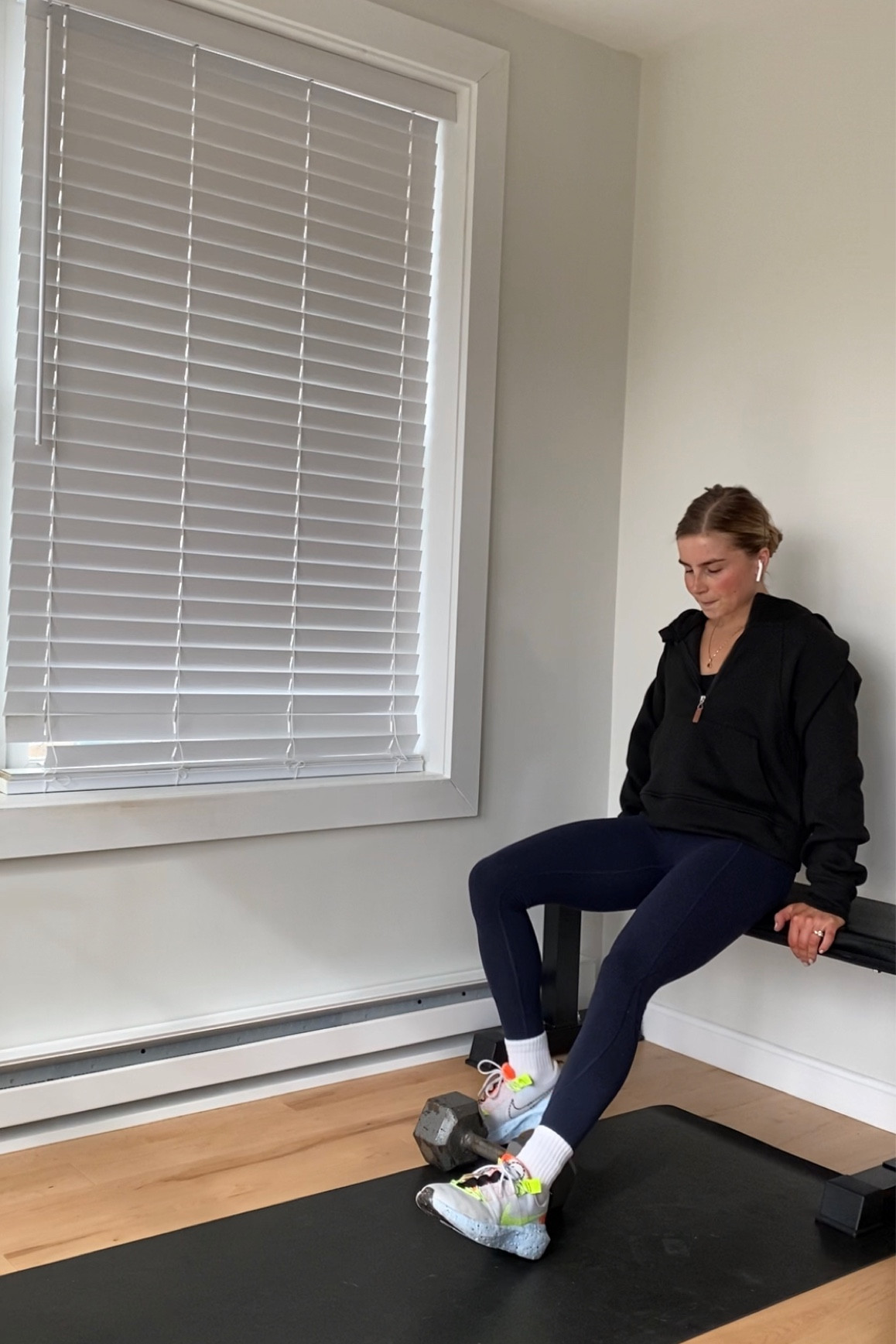 Hoodie Lululemon Dupe - S
Tights - XS
Socks - OS


#LTKunder100 #LTKfit #LTKunder50