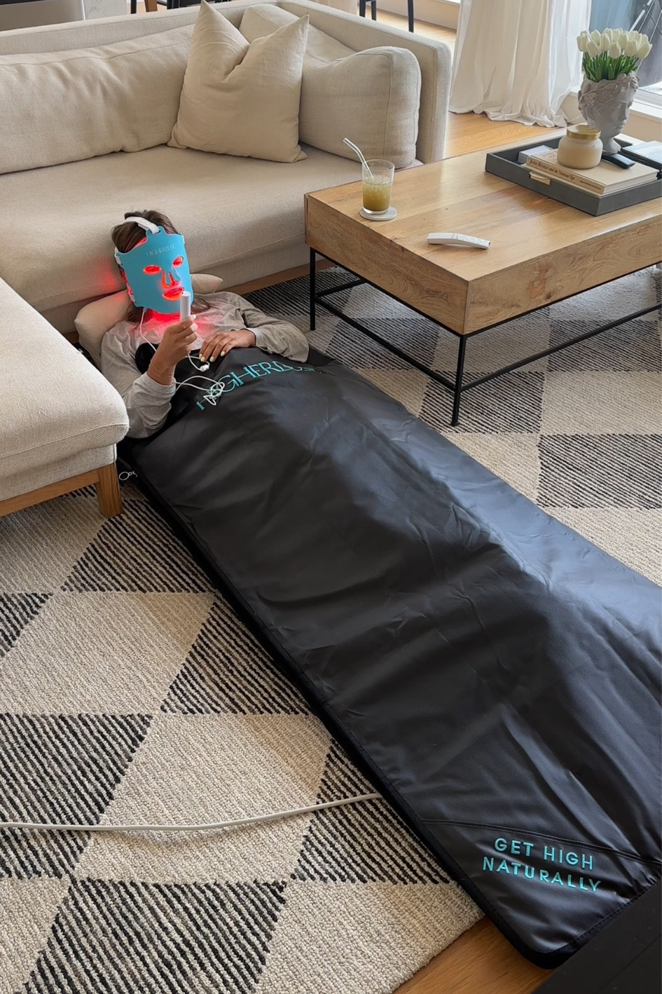 Sauna blanket, LED mask & rug are linked! 