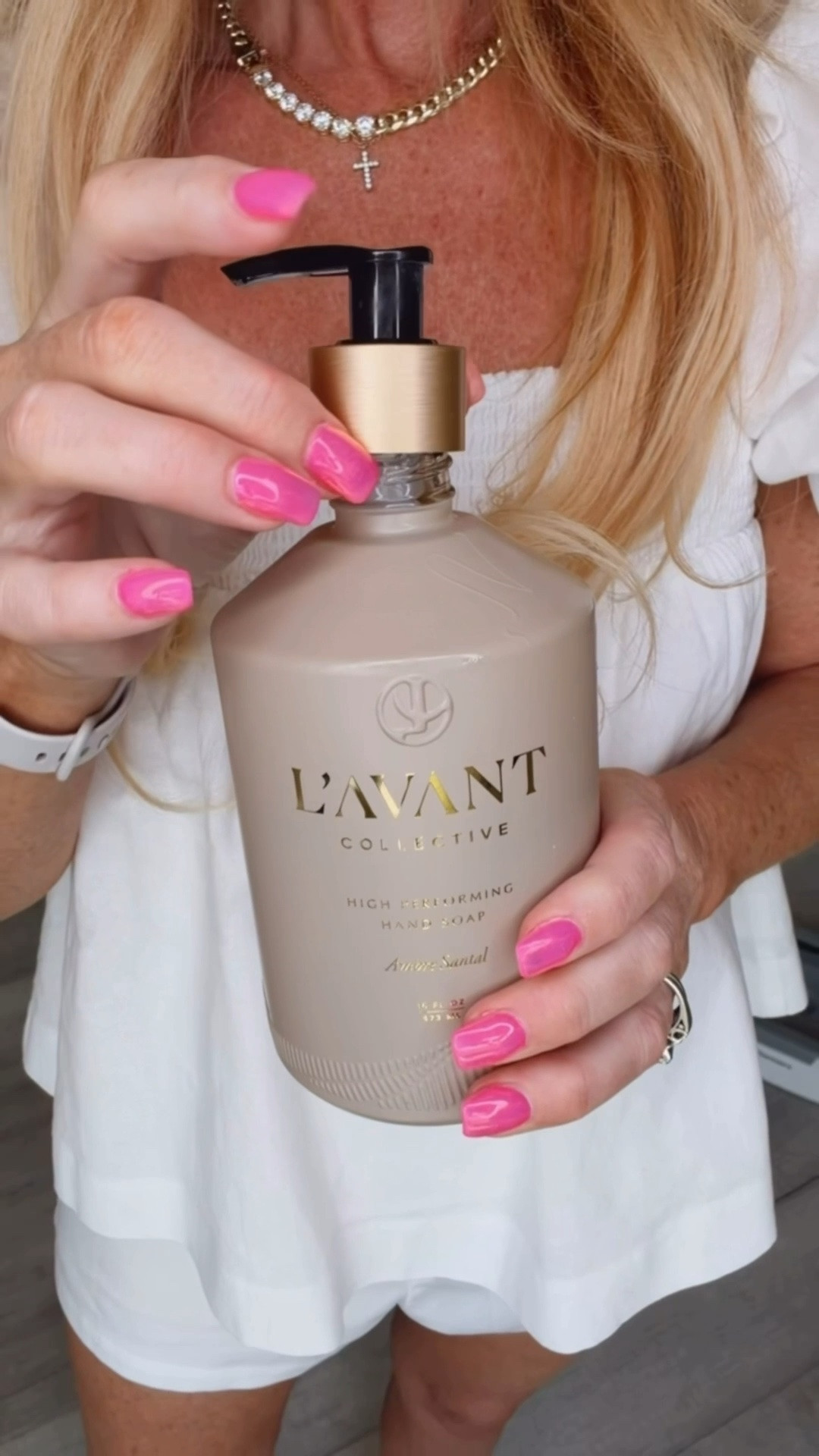 what no one tells you about ‘luxury’…
it doesn’t end when the bottle is empty 🤍

refilling has become one of those little things I actually look forward to ✨

comment SHOP and I’ll send you the link

use code KARENL20

#lavantcollective #luxuryhome #elevatedliving #luxuryaesthetic #interiorinspo #luxurydetails #everydayluxury #homeaesthetic #neutralhome #slowliving #kitchenstyling #cleanhomeaesthetic #refillculture