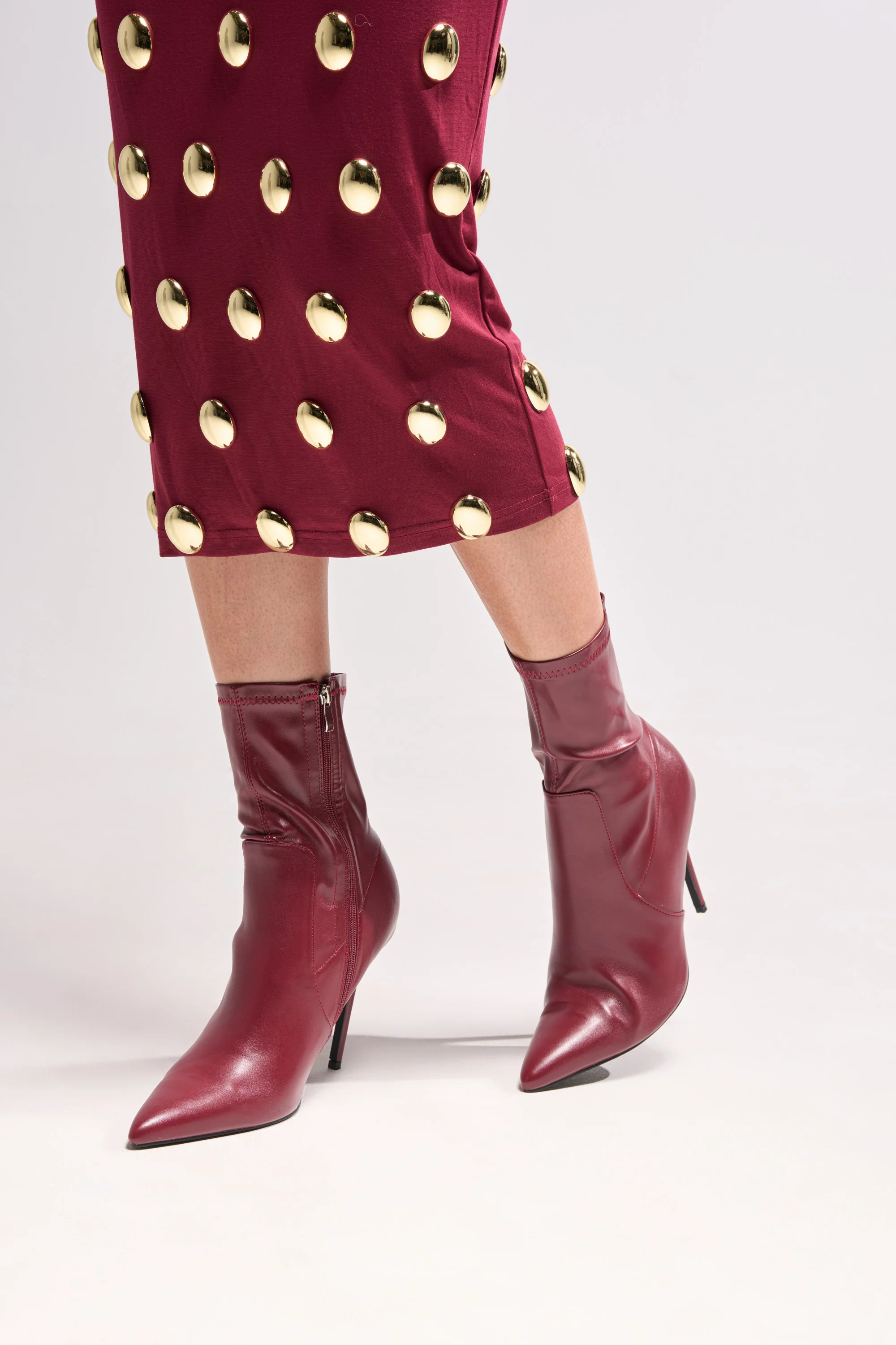 AZALEA WANG KATHII BURGUNDY BOOTIE | AKIRA