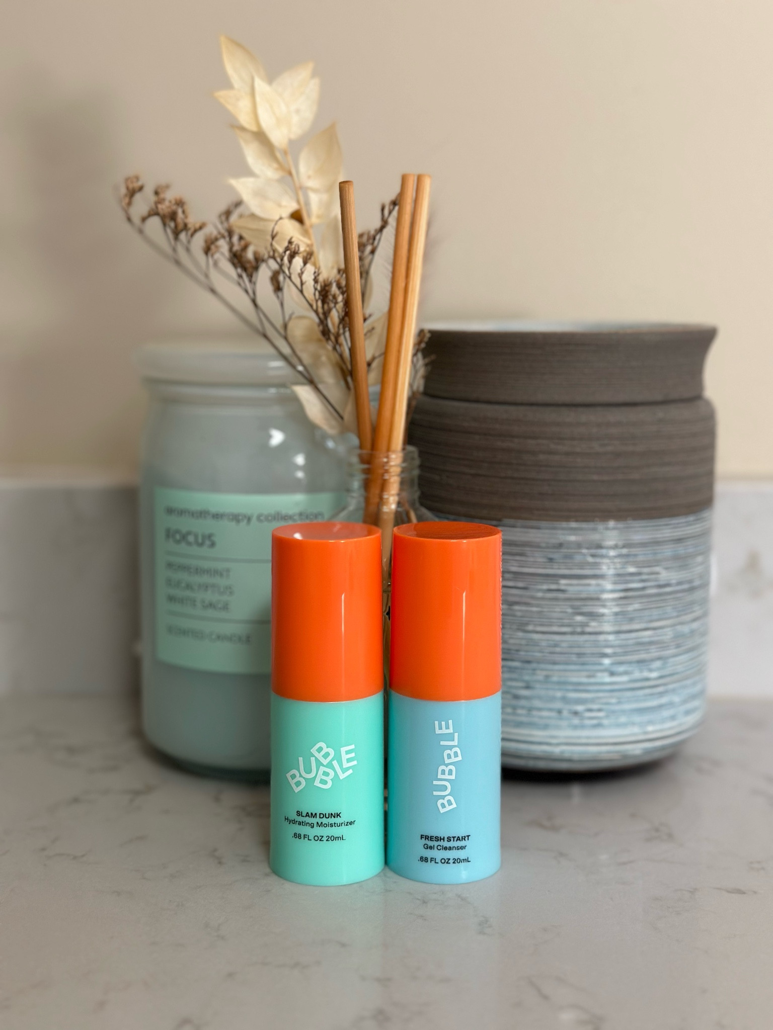 Start your day with a slam dunk for your skin! 💧✨ Hydrate with Bubble's Slam Dunk Moisturizer and cleanse with the Fresh Start Gel Cleanser. Your skin will thank you!

#bubbleambassador #bubbleskincare 

#LTKBeauty