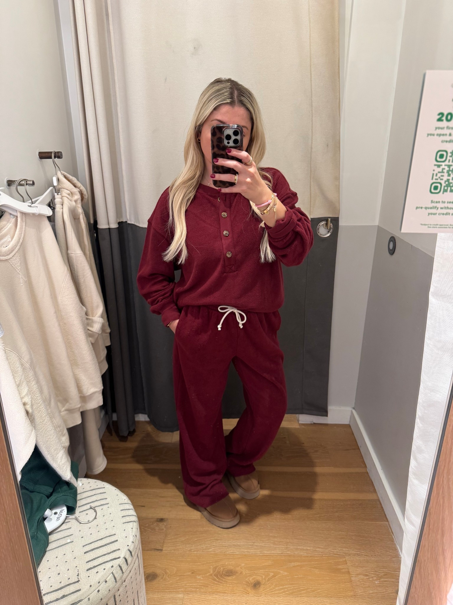 New aerie Sherpa matching set
Size small
Uggs tts
Gift idea

#LTKGiftGuide #LTKSaleAlert #LTKShoeCrush