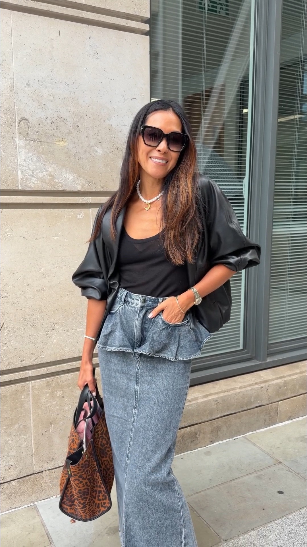 I had so many compliments on my jacket today and it’s only £39.99! Styled with my denim pencil skirt with a cheeky frill skirt, white heels and sunnies! What do you think of this 80s look? 🖤💙🤍 

H&M Jacket size medium 
H&M Skirt size 8
Zara heels
Bag is linked 
White beads Balance & Believe
DEBBIE10 in my beaverbrooks jewels

#LTKFashionMonth #LTKuk #LTKautumn