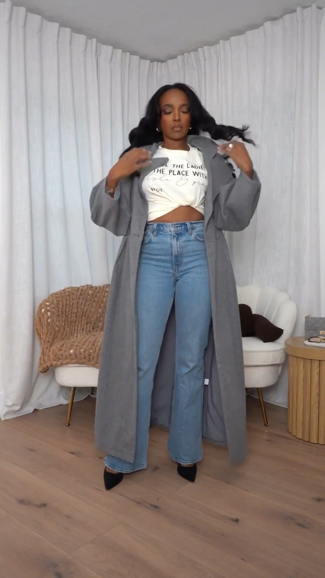 ✨ Effortlessly Cool Layers

A cozy longline coat layered over a casual denim base creates that relaxed-but-put-together look that always works. The cropped tee keeps it easy and wearable, while pointed-toe heels add just enough polish to elevate the entire outfit. Built on timeless staples you can mix and match endlessly, this is one of those looks where the cost per wear keeps dropping season after season.

Perfect for:
• Running errands
• Casual coffee dates
• Travel days
• Off-duty weekends

📏 Sizing:
Top: Small
Outerwear: Small
Bottoms: 27 Long
Shoes: True to size
Bag: One size

Measurements:
5’4” · 138 lbs · 34D · 27” waist · 40” hips

Save this post for later.

Casual fall outfit inspiration, longline coat styling, elevated everyday looks, effortless street style, chic layered outfits for women.

Follow me on Instagram and YouTube @kirasfashionfinds

#LTKgrwm #LTKPetite #LTKootd