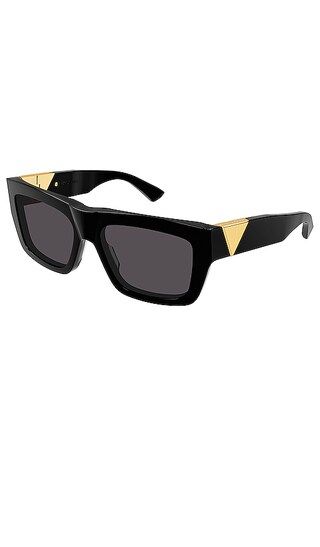 Bottega Veneta New Triangle Acetate Cat Eye Sunglasses in Black. | Revolve Clothing (Global)