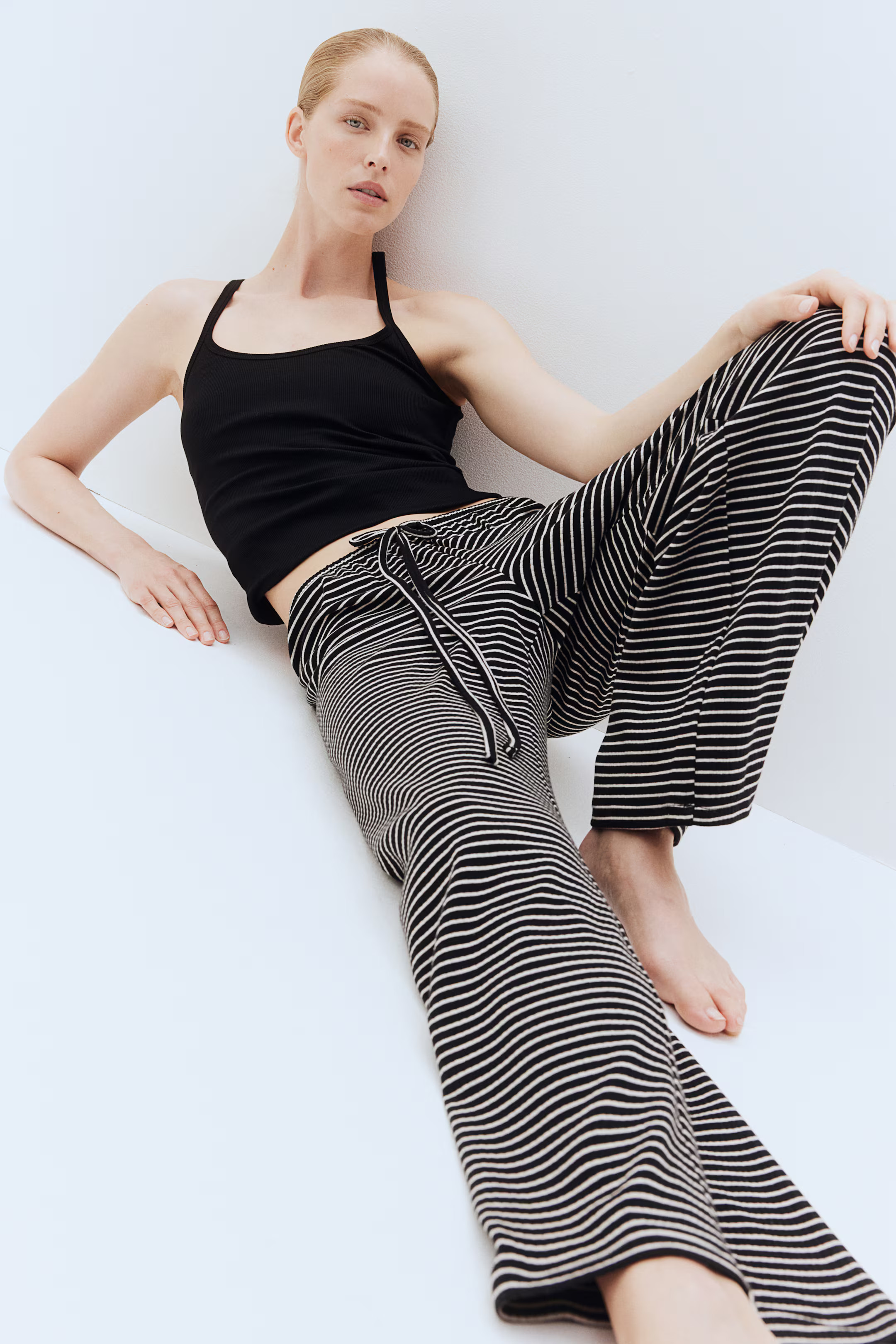 Wide jersey trousers | H&M (UK, MY, IN, SG, PH, TW, HK)