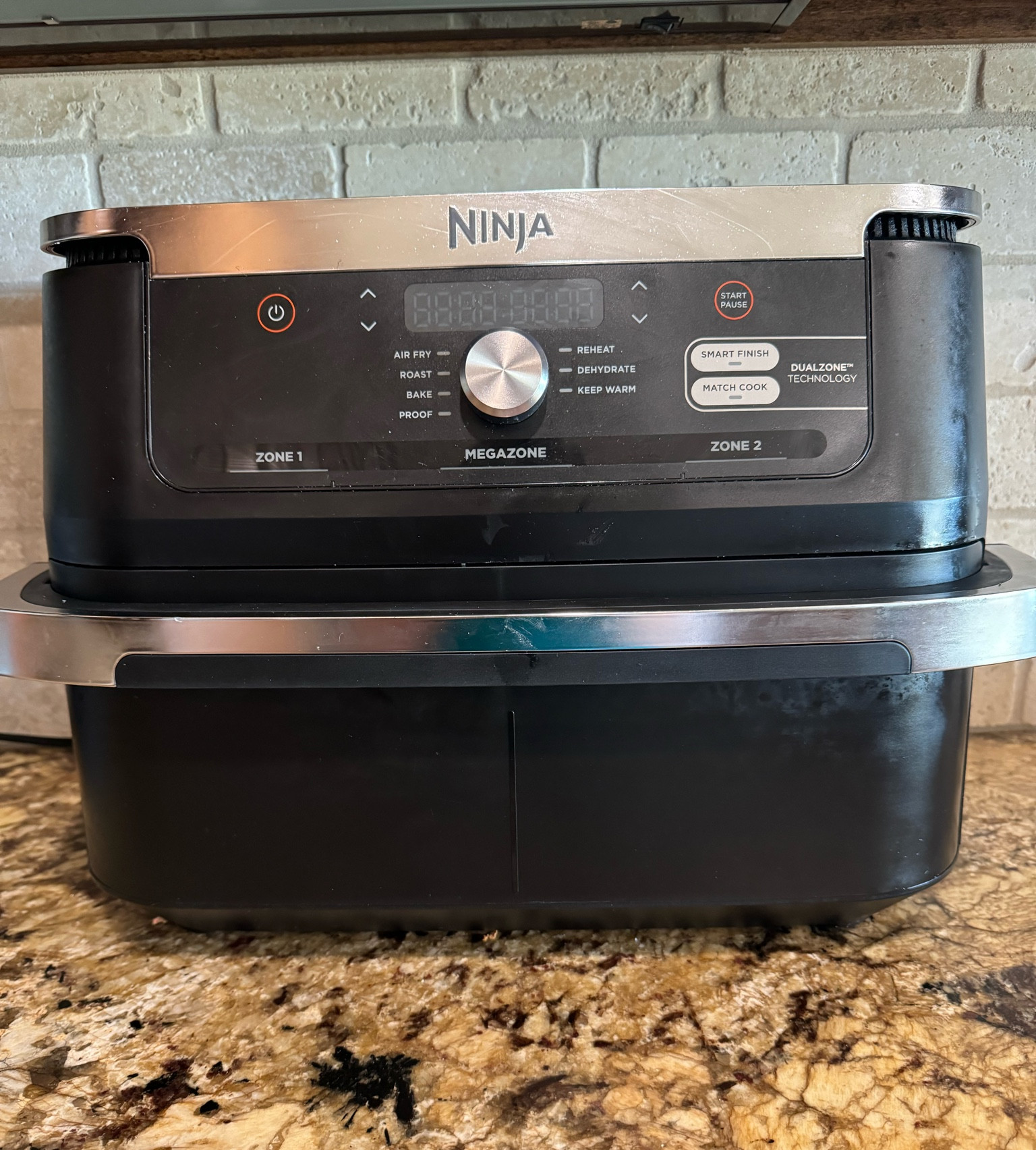 *the best* air fryer ever is on sale for $30 off during the Spring sale! This Amazon air fryer can be used as one extra-large air fryer OR as two separate small air fryers! We use this 3x a day…a LEAST!

#LTKsalealert #LTKhome