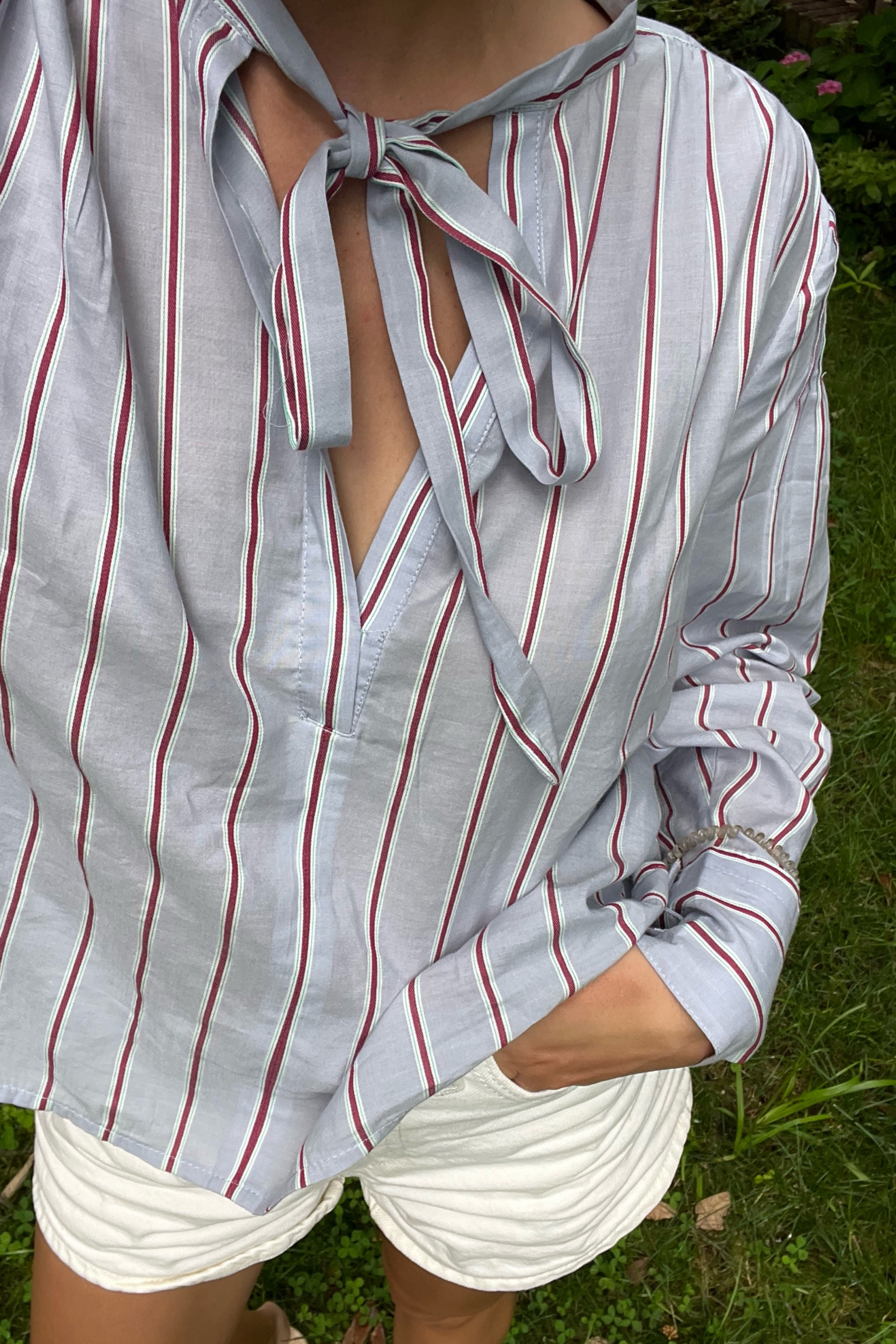 JCrew blue and red striped blouse and white denim shorts from the same brand! Size down at least one size on the shorts 🤗

/// striped summer outfit, coastal style, coastal grandmother style, grandmillenial style, JCrew summer outfits 

#LTKFindsUnder100 #LTKWorkwear #LTKSeasonal