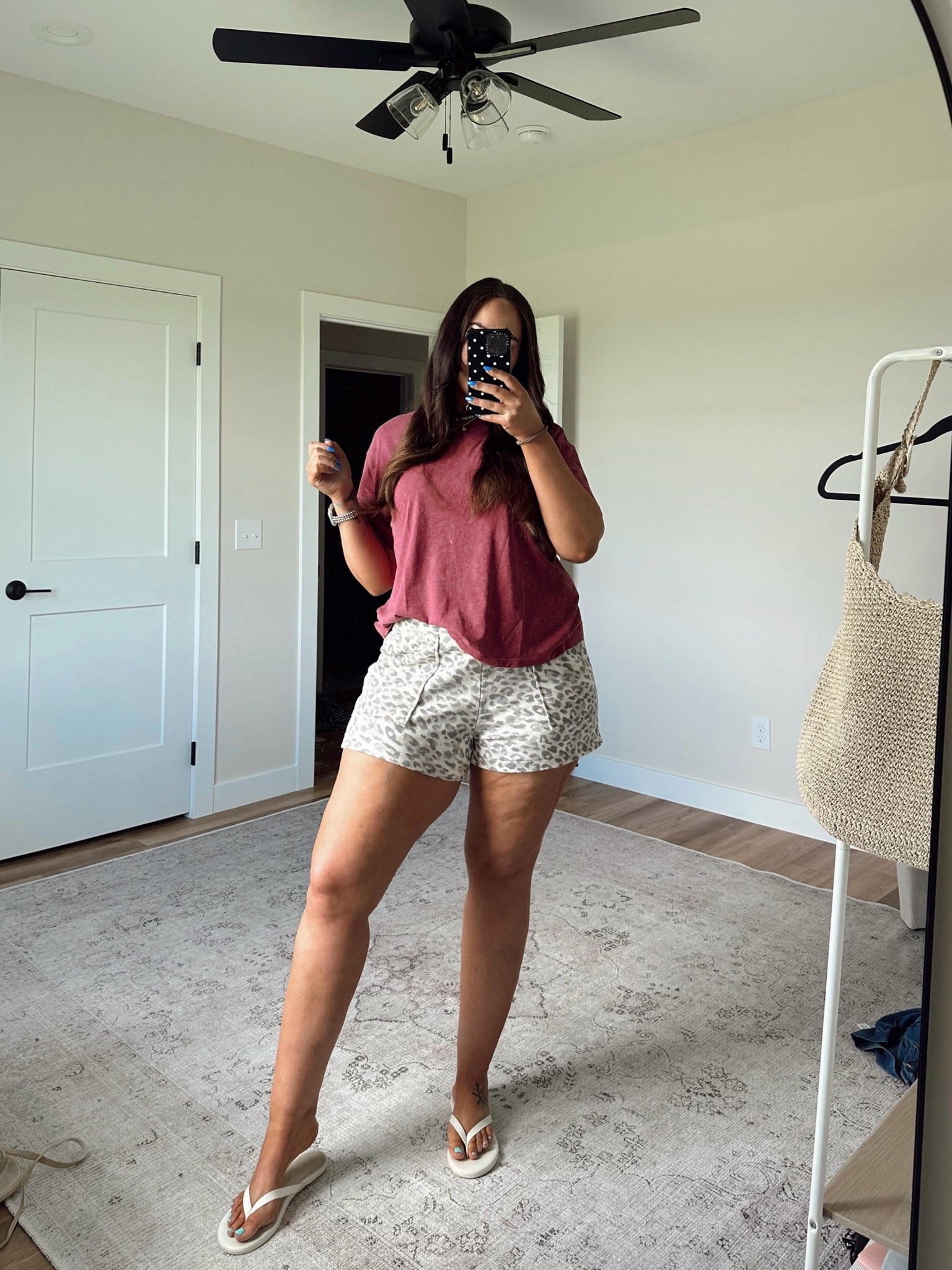 Aerie 20% off code (tomorrow is the last day to shop) also stacks on already sale priced items ‼️ use code REALMAKERS20

I wear large tops and large bottoms!


Aerie haul, Aerie try on haul, Aerie new arrivals, Aerie summer outfits, midsize fashion, size 14 outfit ideas, tall girl fashion, tall women clothing, casual summer outfits, everyday outfit inspiration, comfortable summer clothes, mom style outfits, affordable fashion finds, tanks & shorts outfits, comfy pants outfits, summer shorts outfits, summer outfit ideas, summer outfit finds, aerie real, aerie discount code

#LTKSaleAlert #LTKMidsize #LTKTall