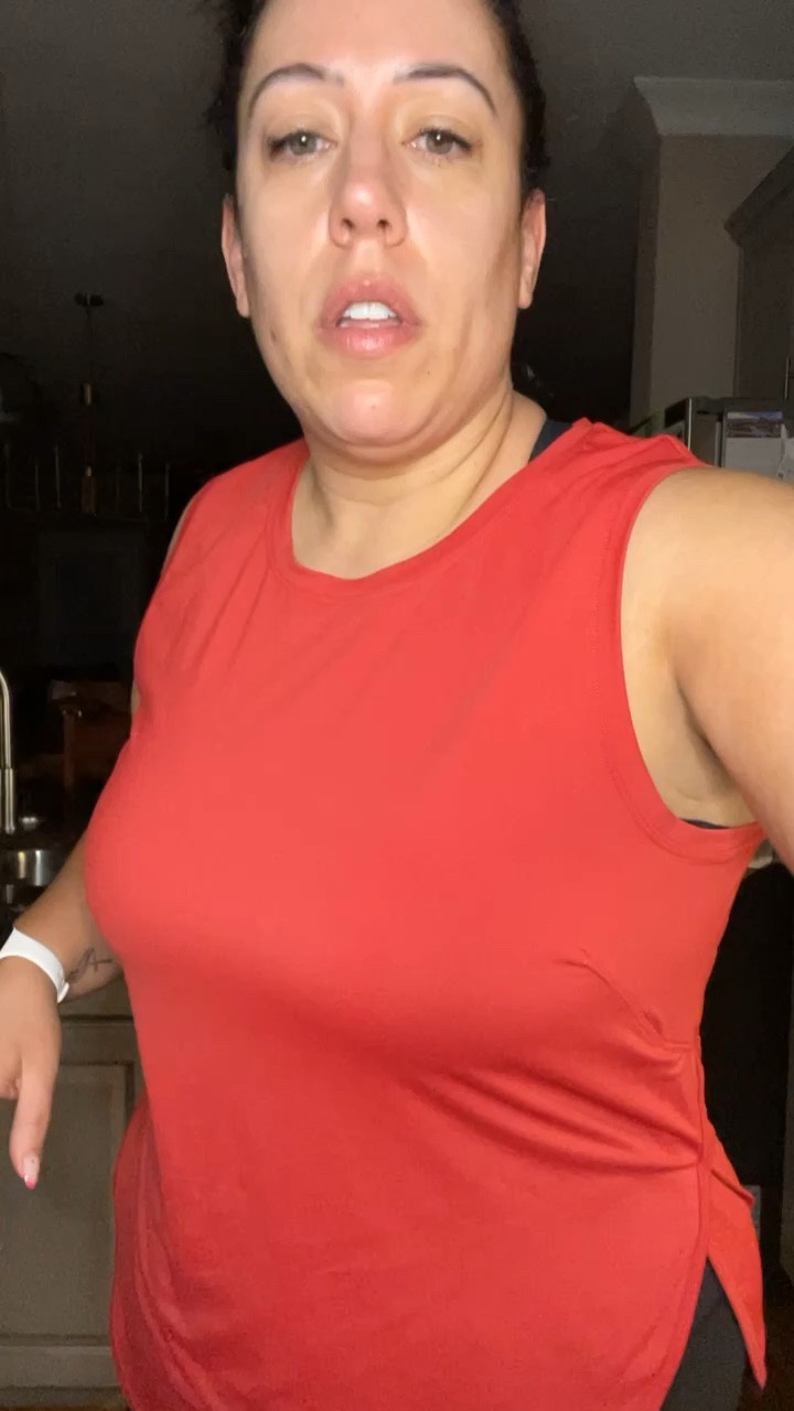 Amazon midsize active wear with old navy workout leggings size xl 

#LTKmidsize #LTKplussize #LTKfitness