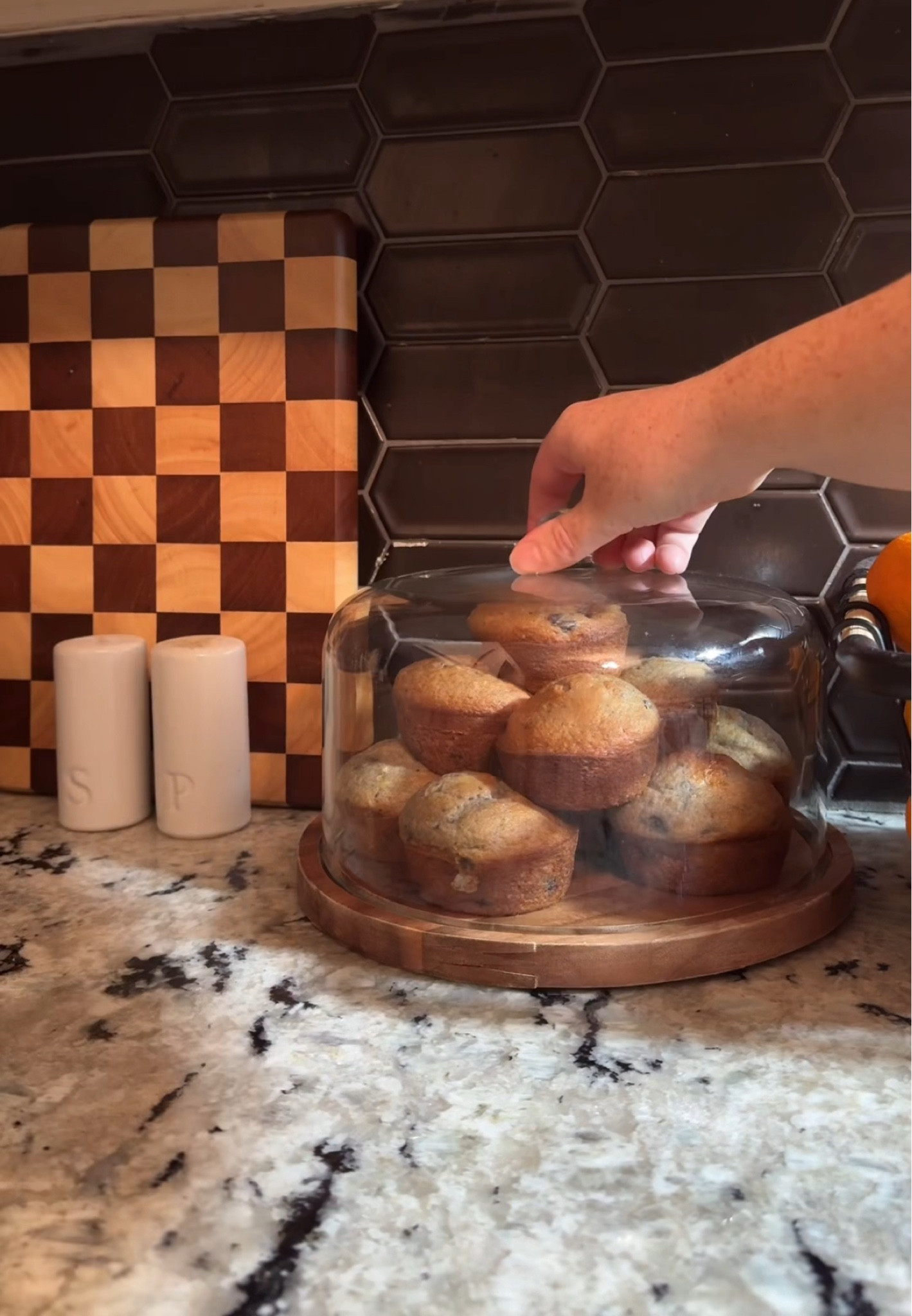 Monday morning muffins 🫐🫶🏼 


Kitchen | Kitchen Decor | Kitchen Storage | Cake Stand | 

#LTKHome #LTKSaleAlert