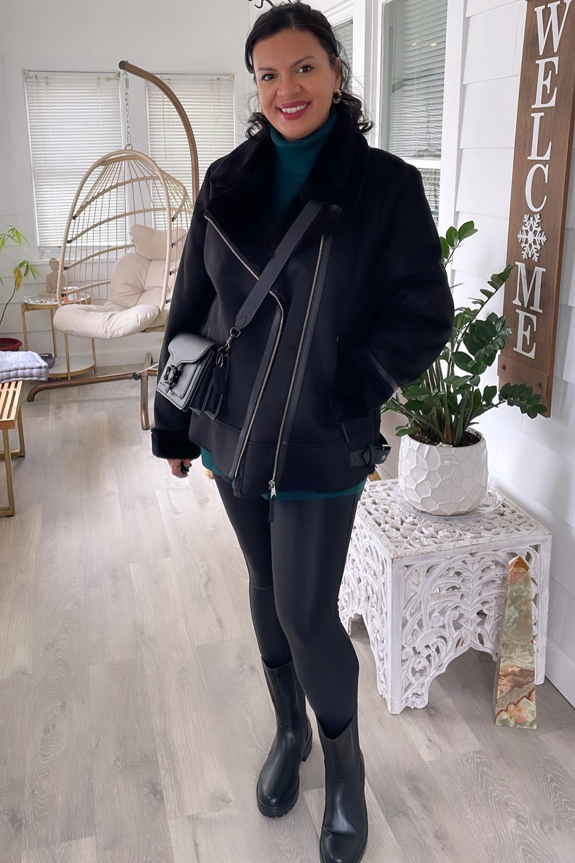 Weekend Winter look



#LTKmidsize #LTKMostLoved #LTKstyletip