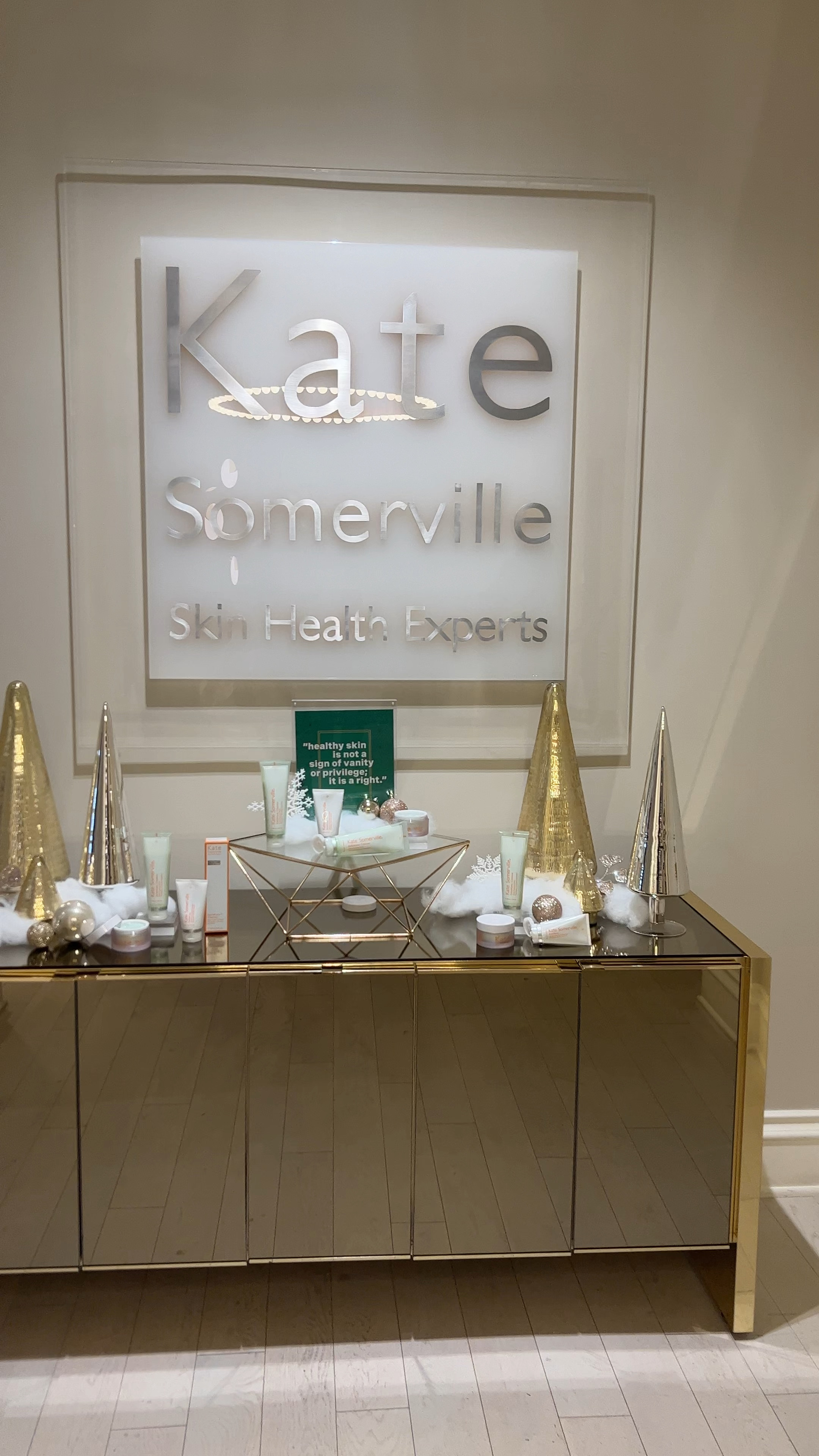 Gift ideas for HERRRR roundup xx 

#LTKHolidaySale #LTKSeasonal #LTKCyberWeek