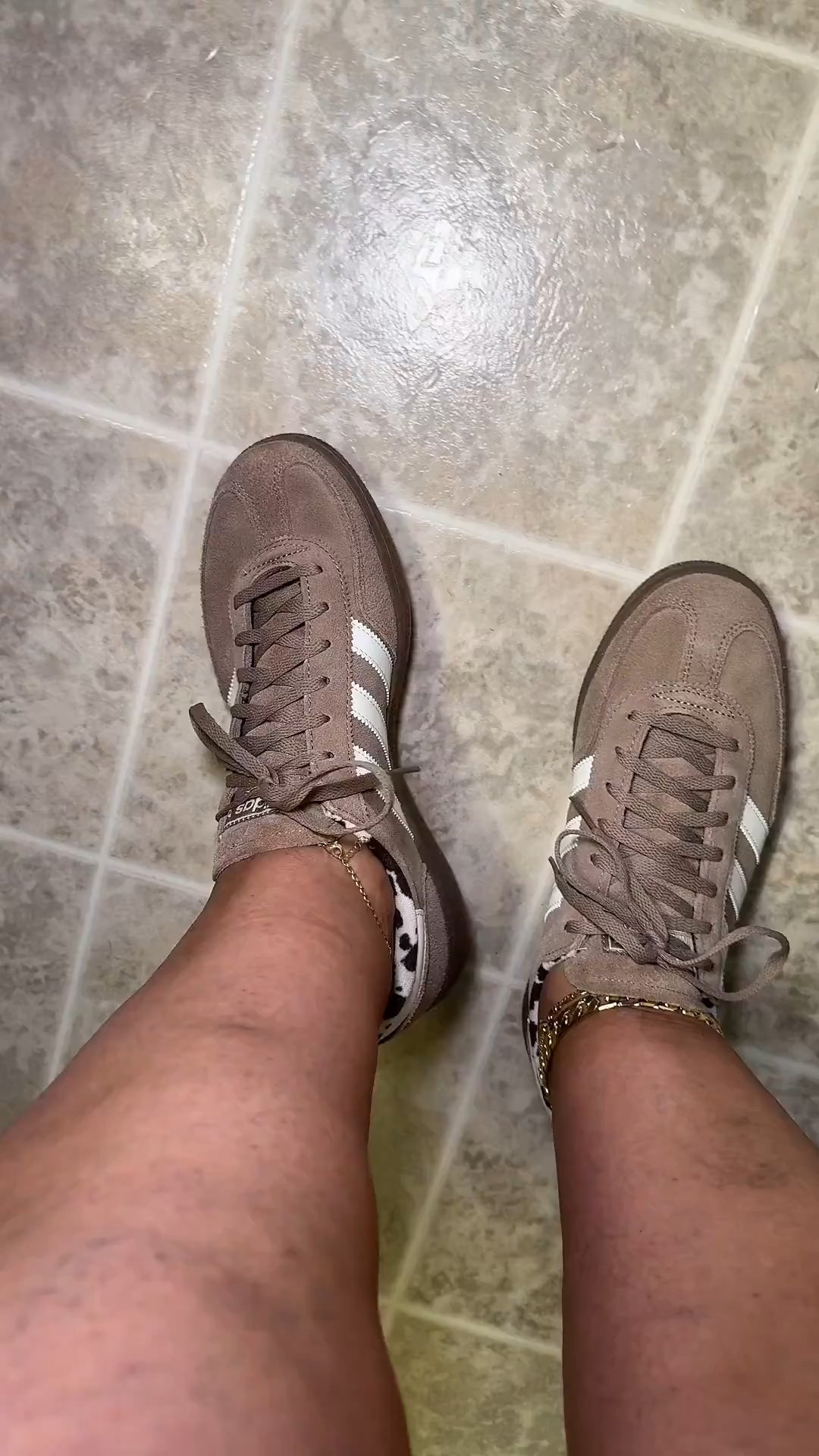 “The Adidas Handball Spezial sneakers are a timeless classic—perfect for anyone who loves retro Adidas shoes, casual streetwear style, and everyday comfort. These iconic Adidas sneakers feature a sleek suede design that looks great with jeans, joggers, or even a sporty dress. If you’re searching for the best Adidas lifestyle shoes, trendy trainers, or the perfect pair of retro sneakers for women and men, the Handball Spezial is a must-have. A cult favorite that never goes out of style!”

#AdidasHandballSpezial #AdidasSneakers #AdidasStyle #RetroSneakers #AdidasOutfit #AdidasTrainers #LTKFinds #LTKStyle #LTKSneakers #SneakerStyle #SneakerFinds #AdidasLover #StreetwearStyle #ClassicAdidas 

#LTKSaleAlert #LTKOver40 #LTKShoeCrush