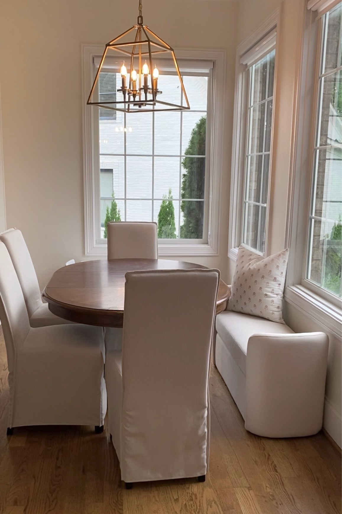 affordable slipcover dining chairs and bench 🤍 

#LTKhome