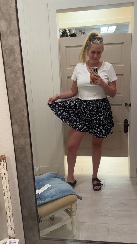 The cutest flowy shorts that look like a skirt and have pockets! It has a cute paper bag top and are super loose and airy! The perfect floral shorts for summer outfits, date night outfits, concert outfits and summer vacation outfits!

#LTKVideo #LTKMidsize #LTKTravel
