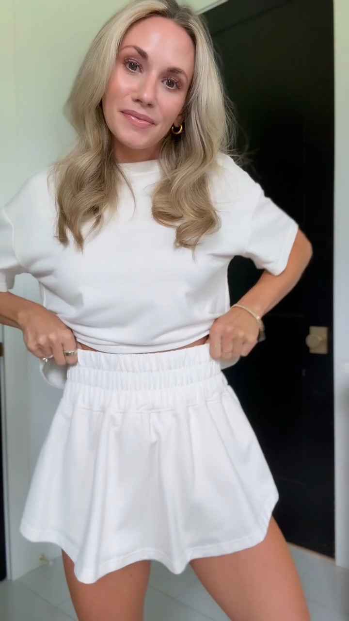 One of my favorite outfits to thrown on & go run errands! Perfect for a mom wanting to feel put together but still comfy! Wearing my favorite sneakers right now - New Balance 9060! I have multiple colors! I’m 5’2” & wearing my true size xs.

#LTKootd #LTKmomlife #LTKPetite