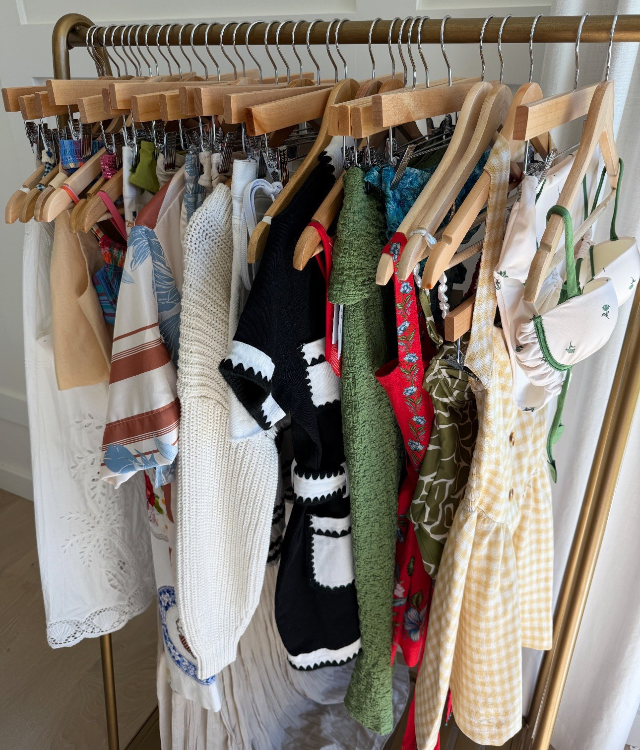 Scroll to shop beautiful resortwear!!  Follow for more finds! Xo! 🥰

#LTKFindsUnder50 #LTKStyleTip #LTKFindsUnder100