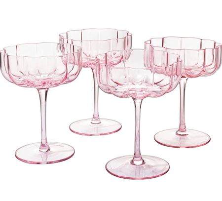 Gorgeous scalloped coupe glasses 

#LTKhome