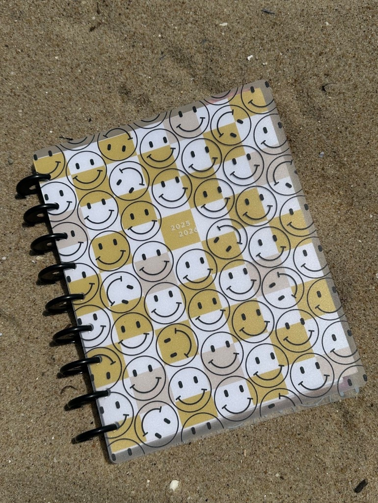 teacher planner 😊🙃☺️🥹 mine is the one linked below but with the red and pink cover flipped to the check board side! 

#LTKSaleAlert #LTKSeasonal #LTKWorkwear