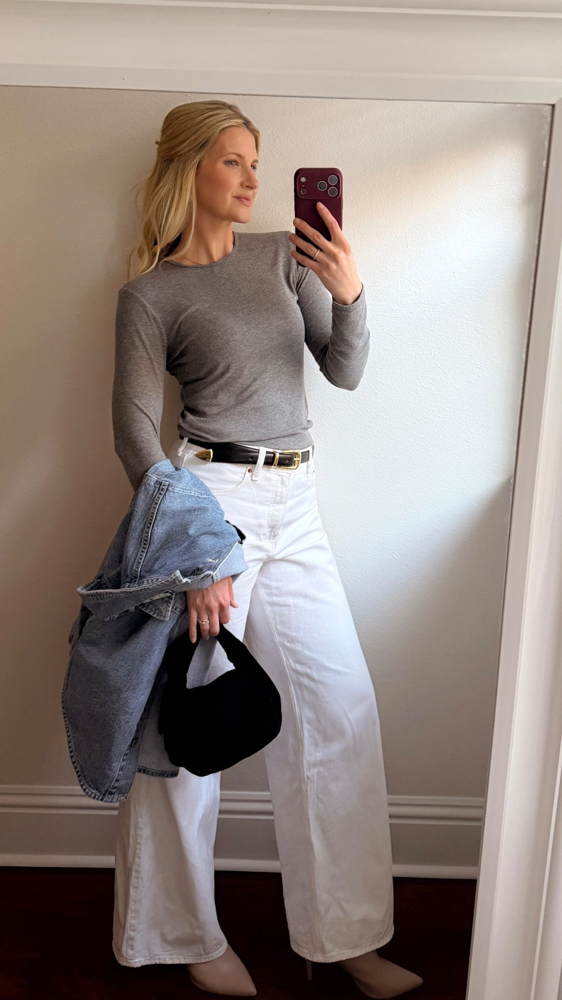 easiest outfit 🩶 my white denim on sale for under $40

#LTKdayinmylife #LTKgrwm #LTKmomlife