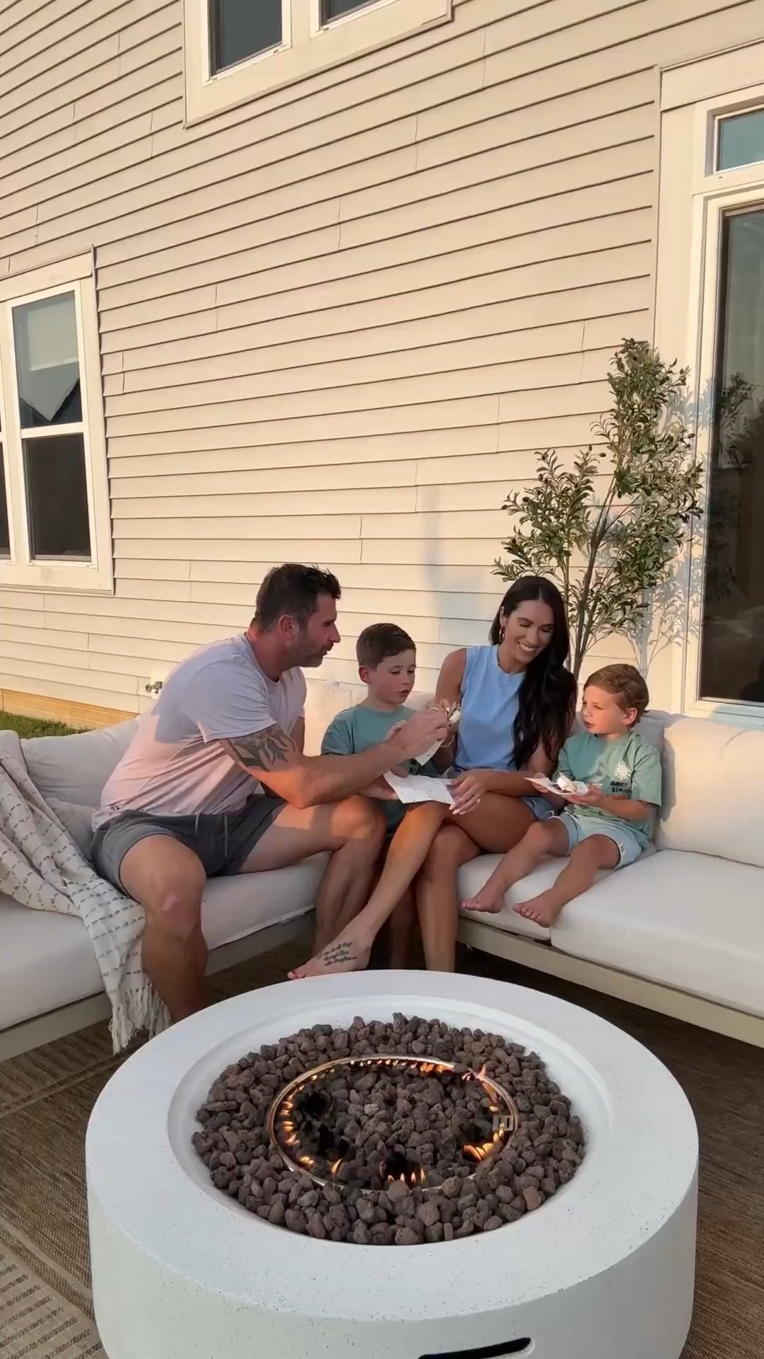 #Ad Can these Summer nights last forever? 💘🍫🌙 Comment SHOP & I’ll send you all the links 💖 @wayfair #Wayfair #WayfairPartner #wishyouwerehere outdoor @shop.ltk #liketkit