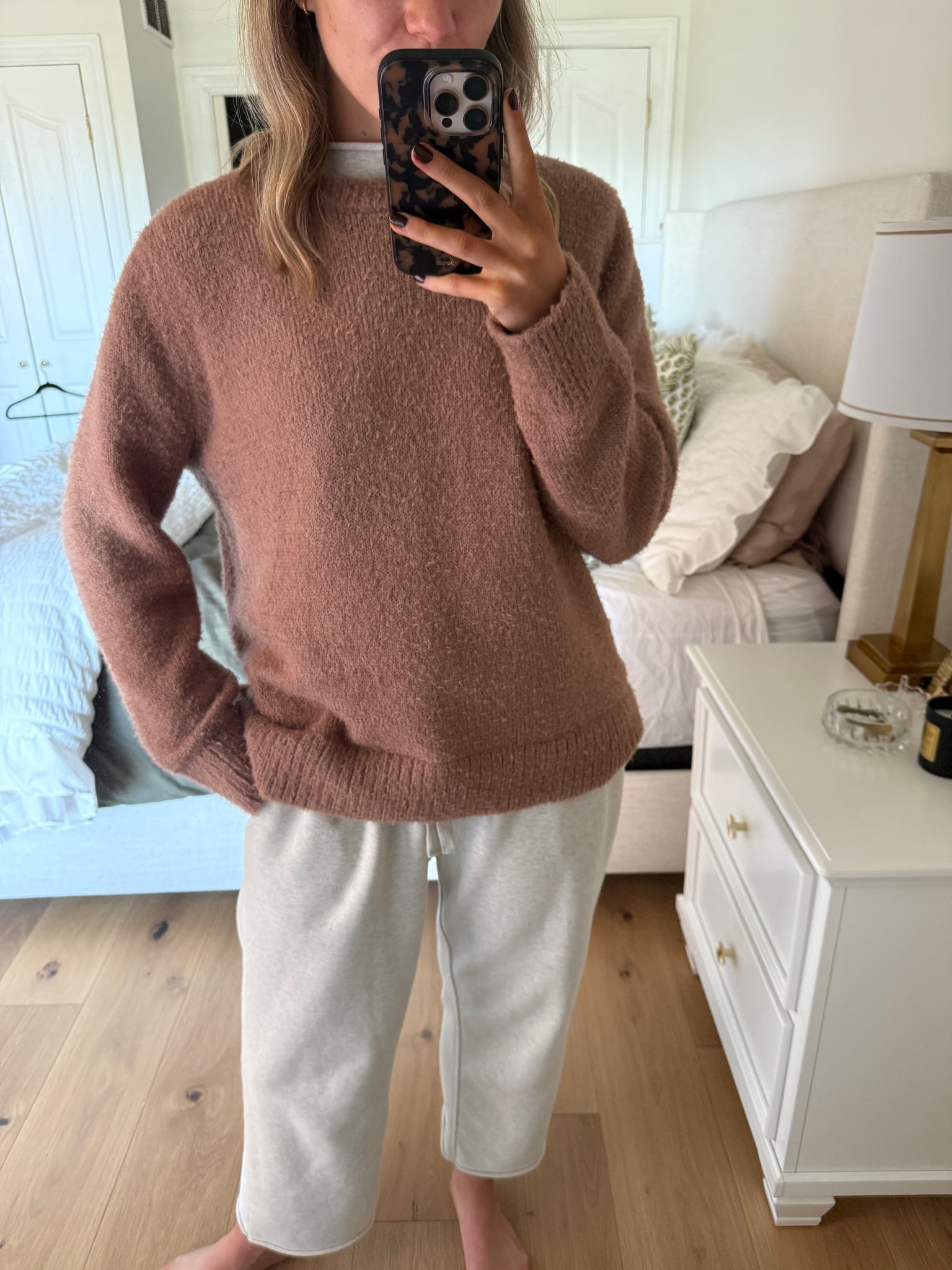 The softest sweater!! 

#LTKgrwm #LTKootd #LTKFindsUnder50