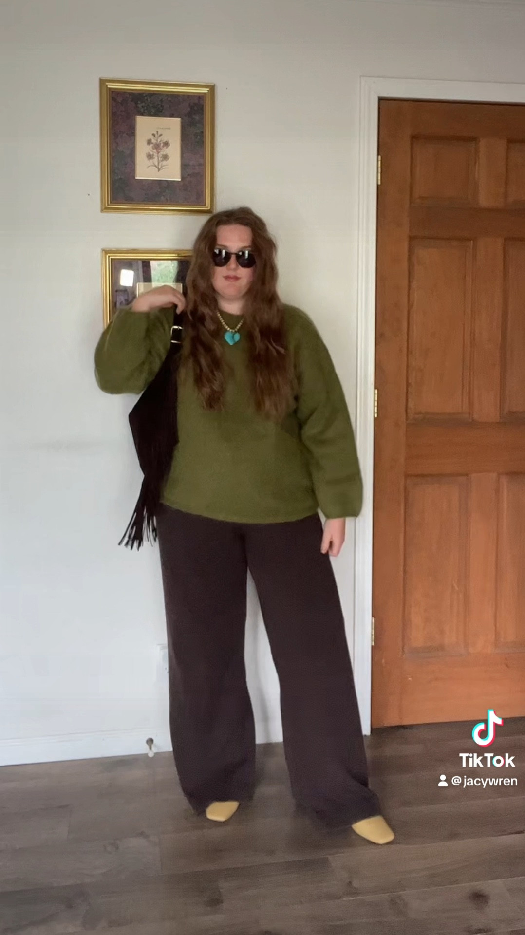 Comfy outfit of the day! Finally feeling like fall 

#LTKMidsize #LTKPlusSize #LTKStyleTip