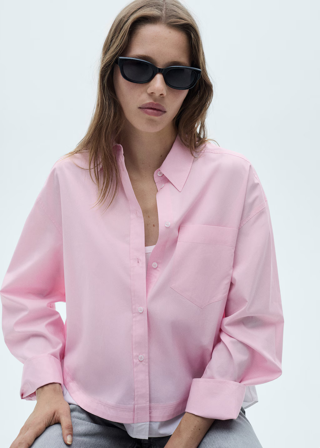 Chemise oversize bas contrasté - Femme | MANGO France métropolitaine | MANGO (FR)